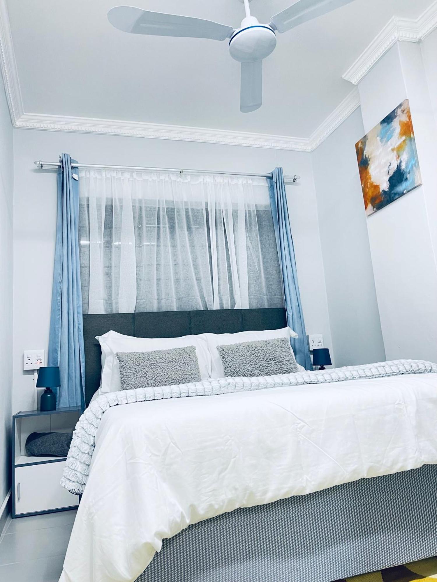 Pelican Apartment